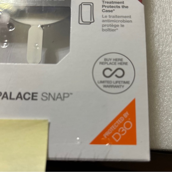 ZAGG sale! Gear4 Crystal Palace Snap MagSafe Case for Apple iPhone 13 - Picture 6 of 8